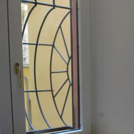 Couette-café Incentro Salernes