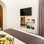 Incentro فندق مبيت وإفطار
